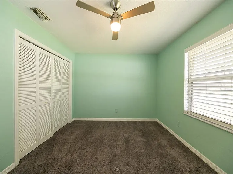 923 Sand Crest Dr — Photo 31