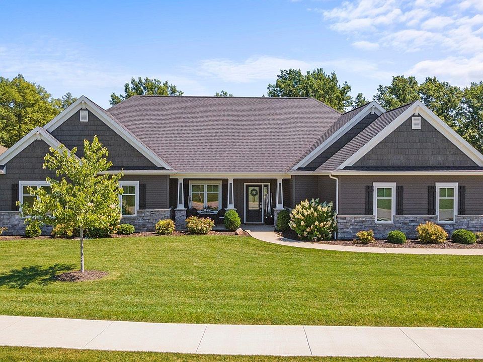 1st image of 2325 Red Oak Ct