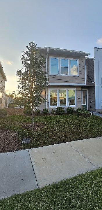 1st image of 2956 Voyager Ave