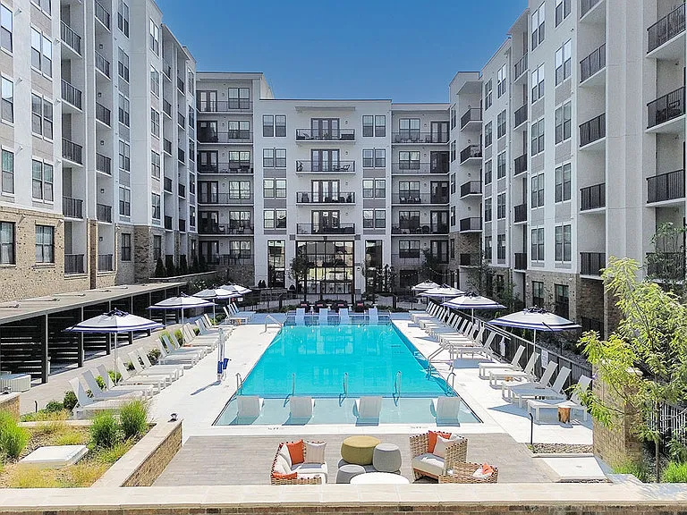 Legacy Cool Springs Apartments — Photo 5