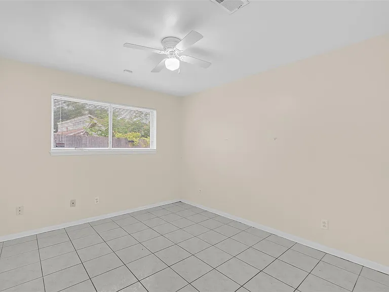10606 Beckfield Dr — Photo 36
