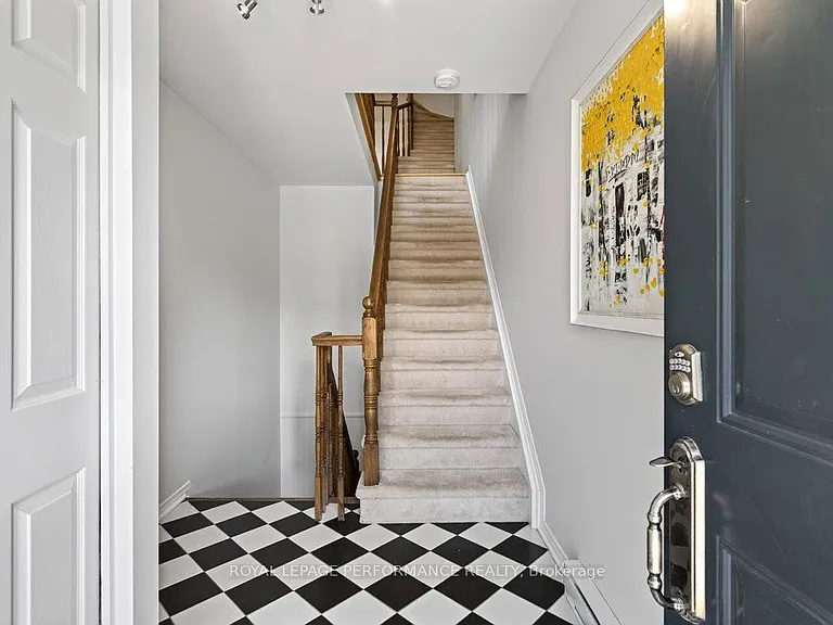 255 Cathcart St #5 — Photo 3