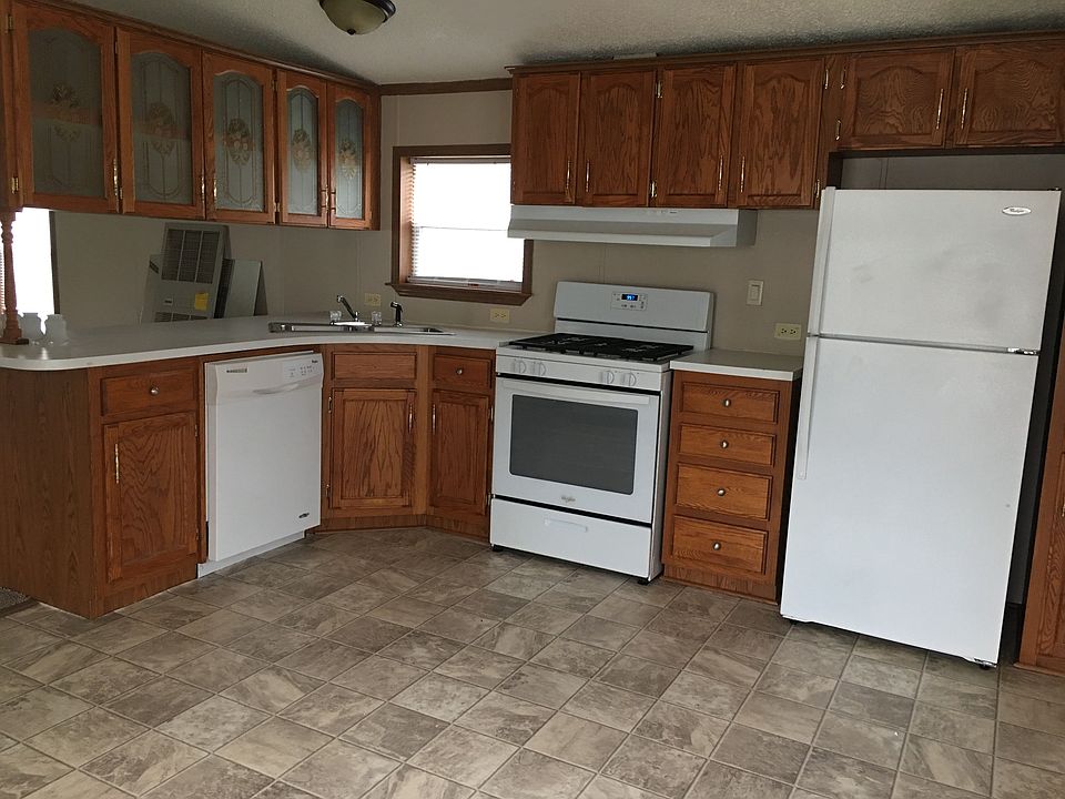 1st image of 1637 Southwood Dr