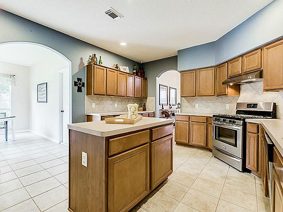 5th image of 16135 Cypress Point Dr