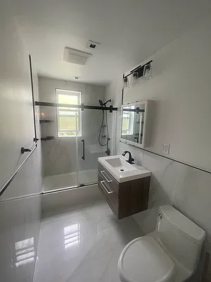 Rented by Concrete Jungle Realty | media 4