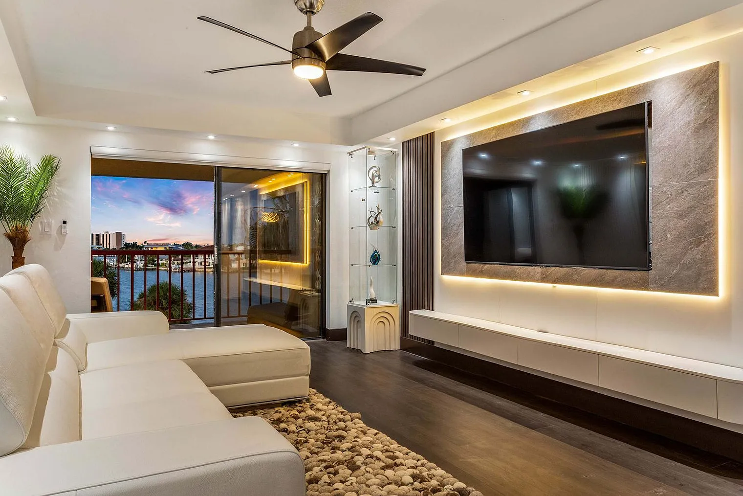 2 bed, 2.0 bath, 1399 sqft, $6,956 — Photo 1