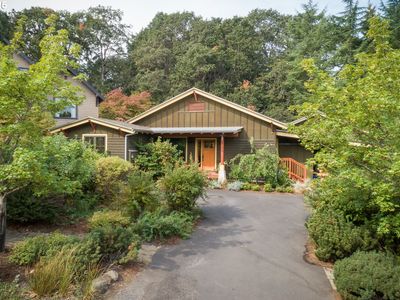 1002 Nina Ln, Hood River, OR, 97031