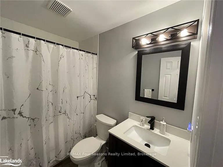 162 Settlers Way #37 — Photo 11