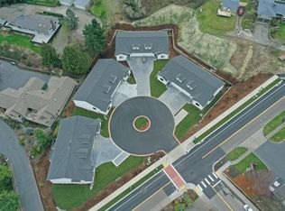7421 Pioneer Way #7421B, Gig Harbor, WA 98335
