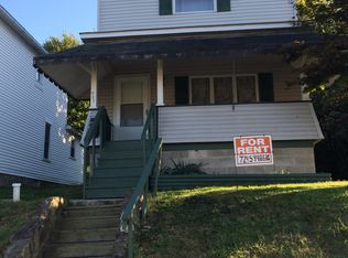 111 Lowell St, Vandergrift, PA 15690