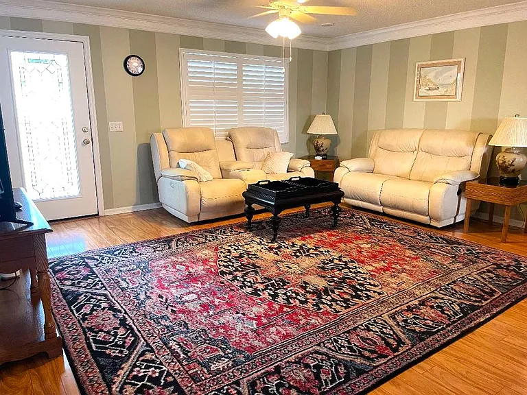 1212 Palmetto Dr — Photo 4