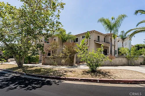 1100 S Highland Ave Photo 1