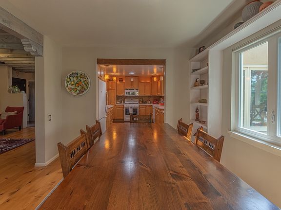 5th image of 631 Calle De Valdez
