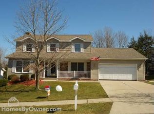 4829 Amherst Rd, Erie, PA 16506