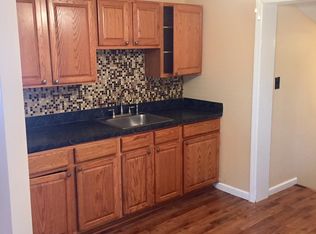 205 Hillcrest Ave, Laurence Harbor, NJ 08879