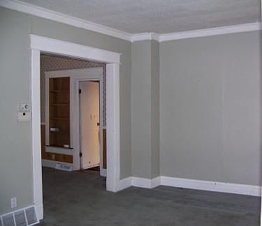 2nd image of 403 E Market St