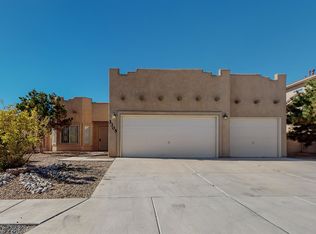 3305 Rio Largo Dr SW, Albuquerque, NM 87121
