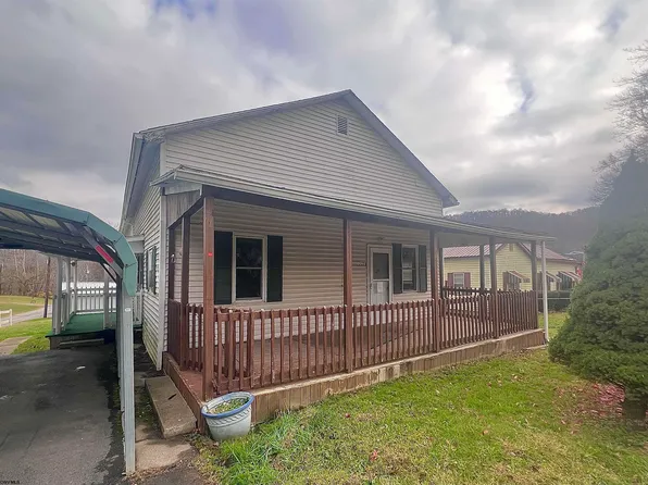 1573 Main St, Lumberport, WV 26386