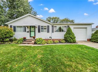 1854 Eldon Dr, Wickliffe, OH 44092