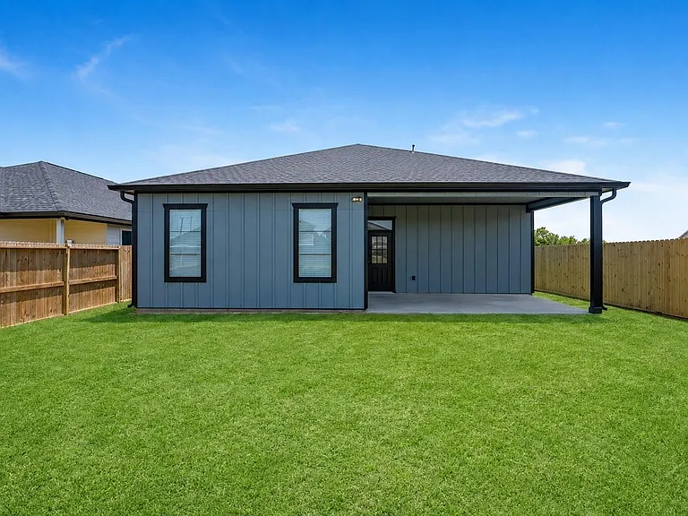 323 Road 5840 — Photo 14