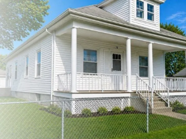 76 Rosella Ave, Pawtucket, RI 02861