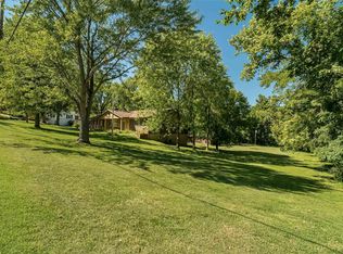 1943 Westview Ave, Saint Louis, MO 63122