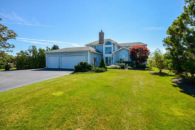 1st image of 52 Sunset Ave