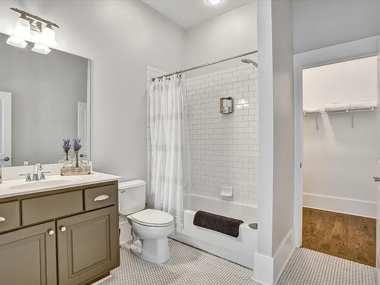 10671 Serenbe Ln — Photo 21