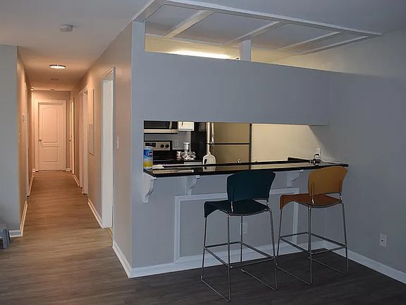 3rd image of 9548 University Terrace Dr APT A