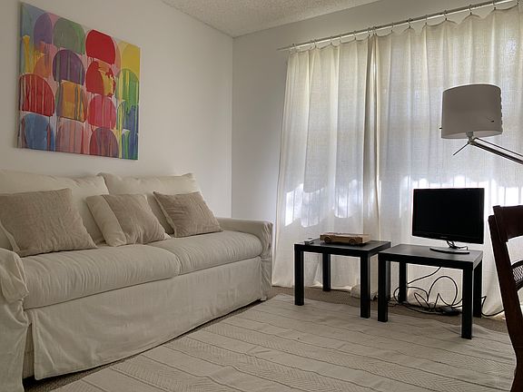 4th image of 1601 Abaco Dr APT C3