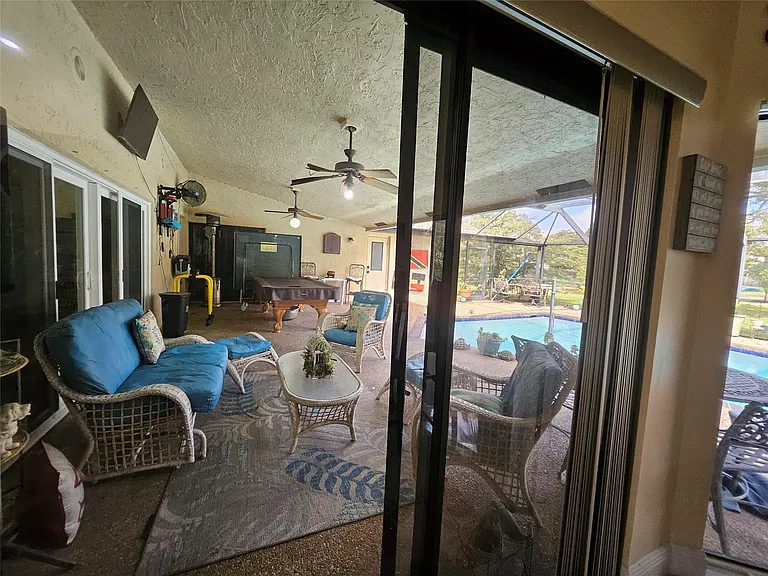 197 NW 113th Way — Photo 17