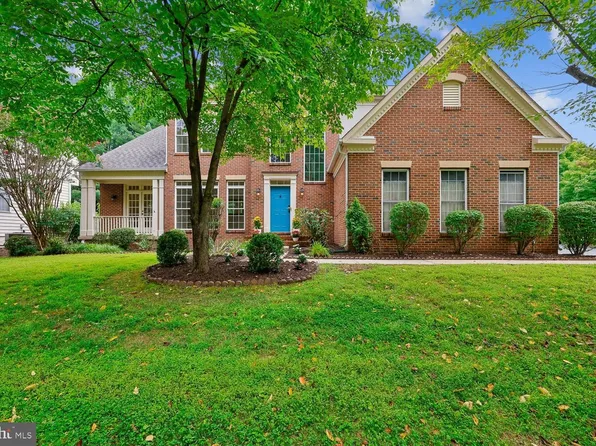 2 Seneca Forest Ct, Germantown, MD 20876