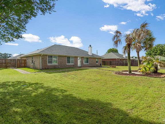 2nd image of 2122 Cheshire Ct