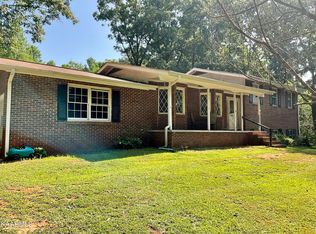 112 County Road 153, Riceville, TN 37370