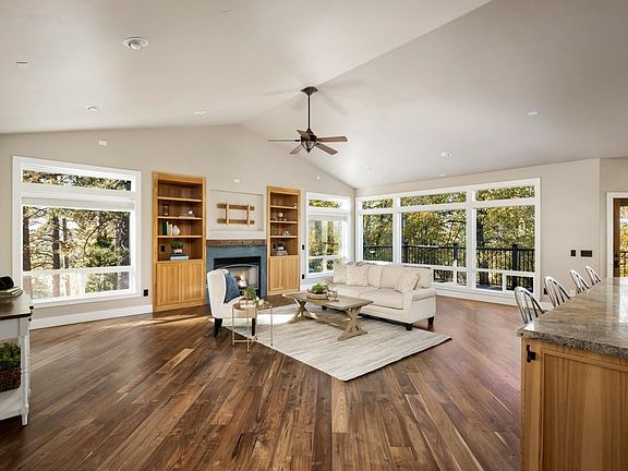 4th image of 10271 Evergreen Ranch Ct