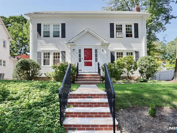 19 S Lyle Avenue, Tenafly, NJ 07670
