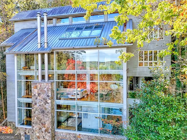 49 Richmond Ln, Lakemont, GA 30552