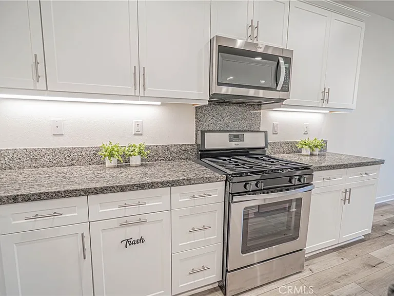 28706 Jardineras — Photo 22