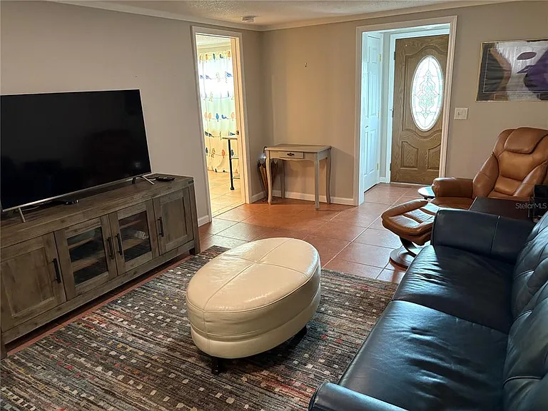 1010 Osprey Ct — Photo 9