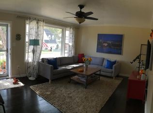1004 Lynn St SW, Vienna, VA 22180
