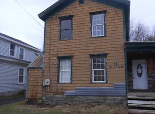 19 Maple St, Norwich, NY 13815