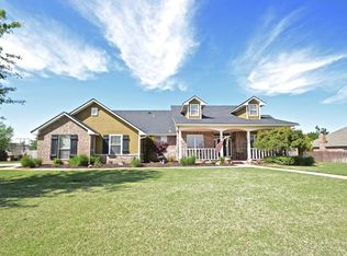 1833 Caseys Ct, Edmond, OK 73025