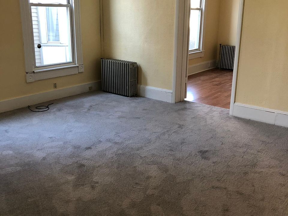 1st image of 1217 Washburn St Floor 1