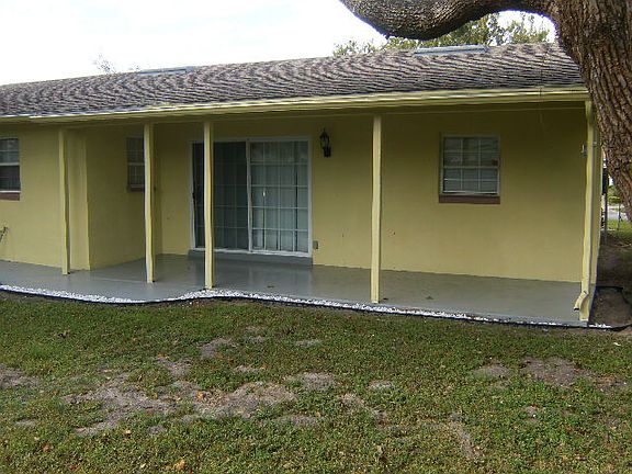 2nd image of 4442 Wheatley St