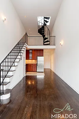 Rented by Mirador Real Estate | media 15