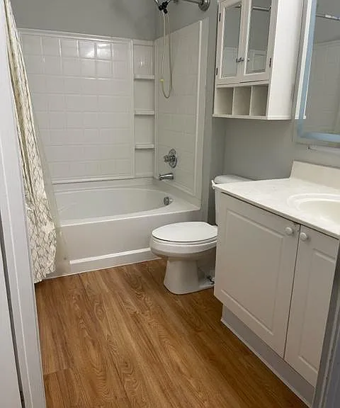729 Spring Valley Dr — Photo 20
