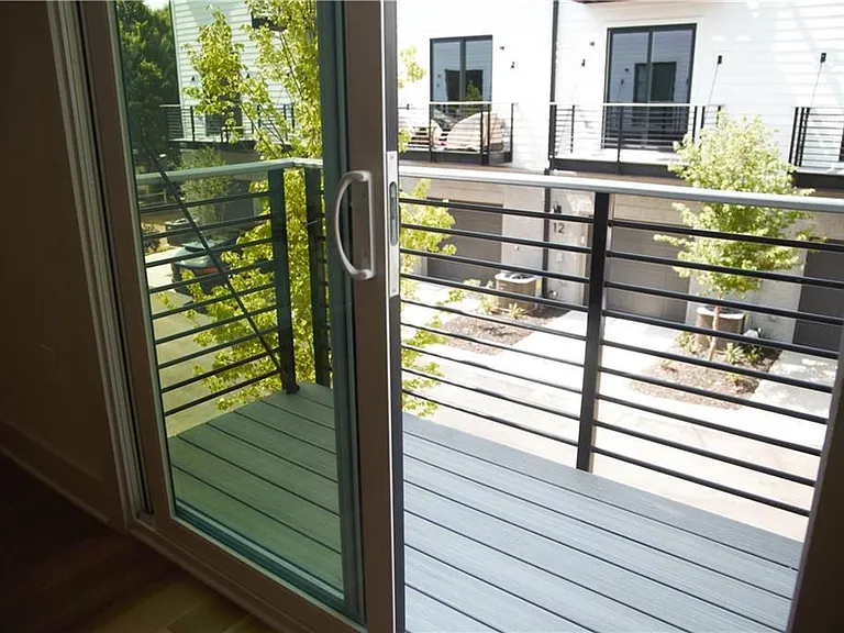 1350 May Ave #20 — Photo 13