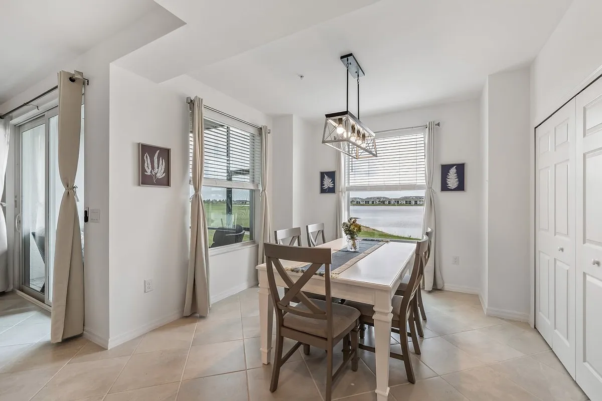 15940 Grassland Ln — Photo 1