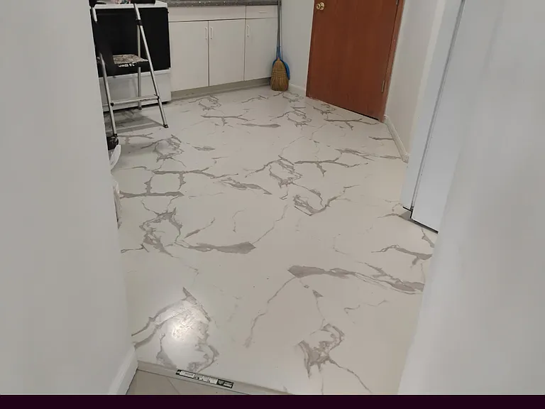 256 E Sarnia St #3 — Photo 4