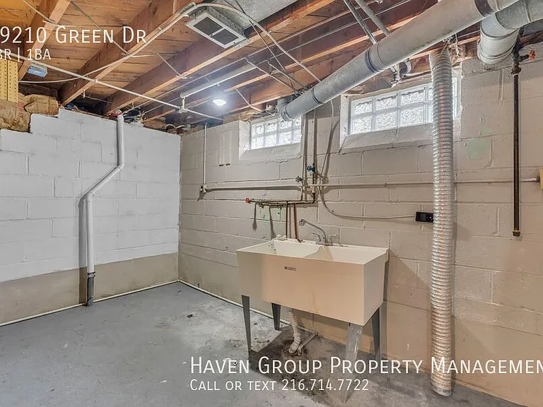 29210 Green Dr — Photo 21